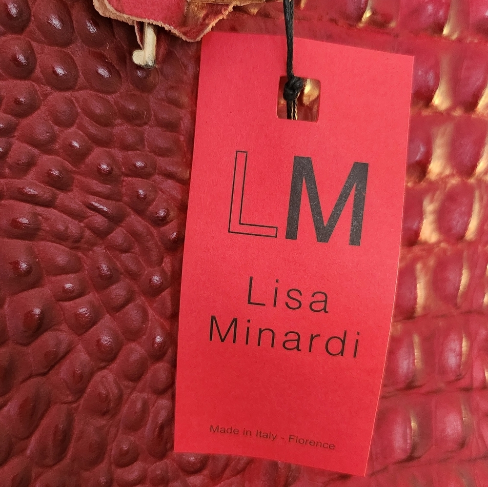 Red Leather Embossed Women's Bag - Picture 7 of 8
